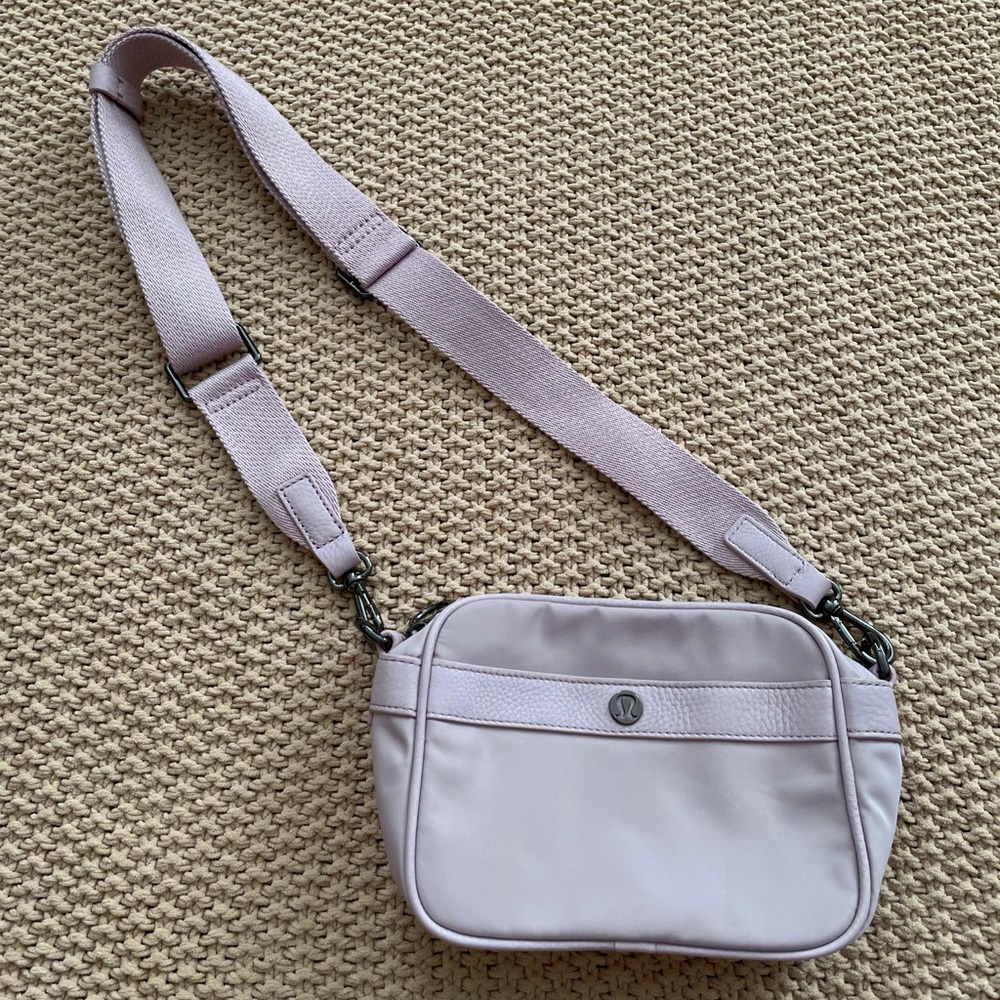 🤍Lululemon shoulder bag